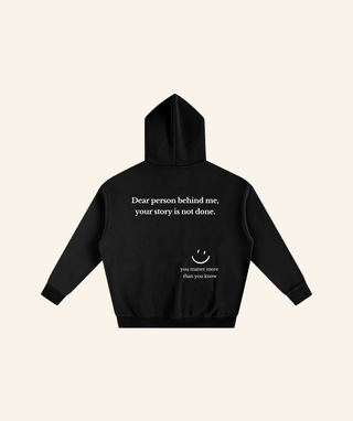 "Dear Person Behind Me" Oversized Fleece Hoodie – White Print