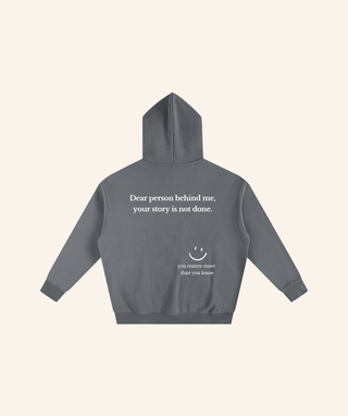 "Dear Person Behind Me" Oversized Fleece Hoodie – White Print